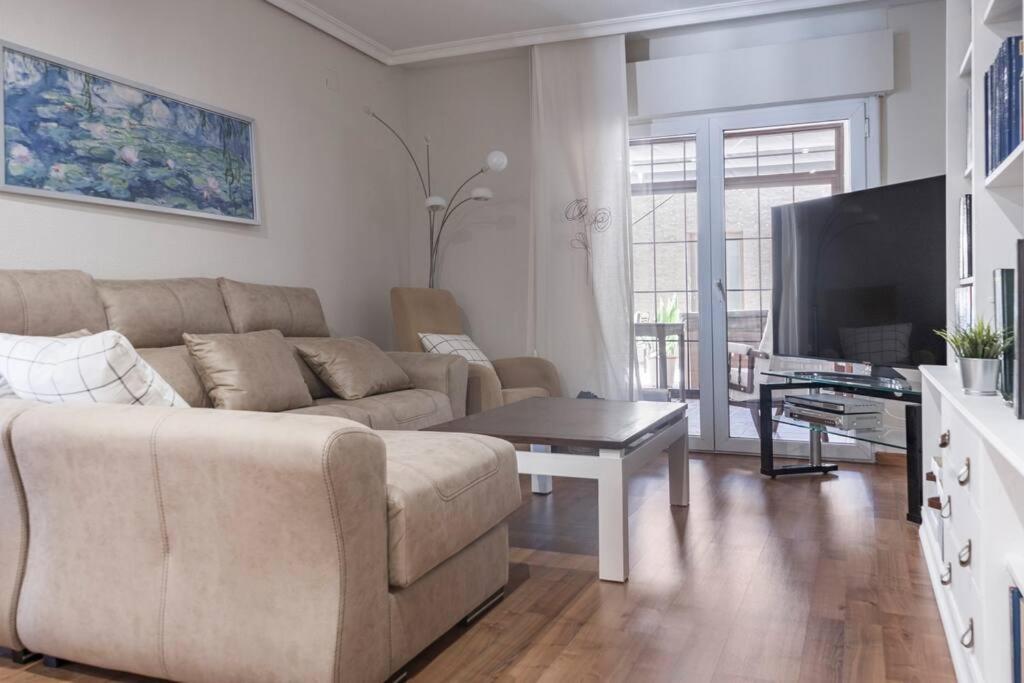 Unifamiliar Europa Villa Ciudad Real Luaran gambar