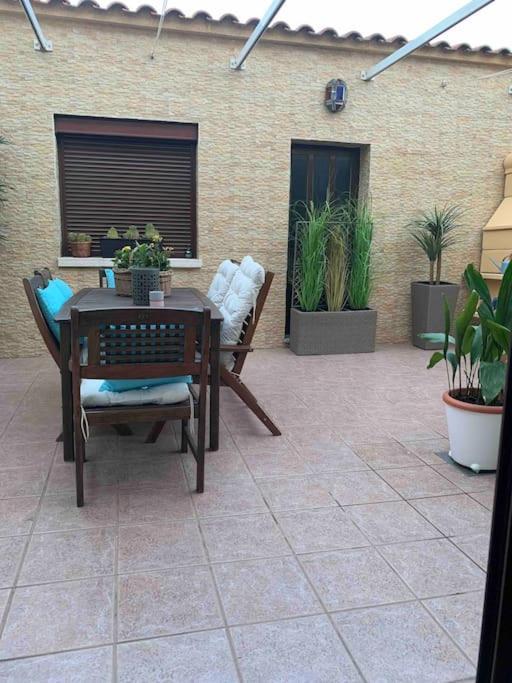 Unifamiliar Europa Villa Ciudad Real Luaran gambar